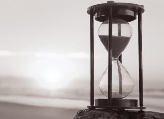 Velhâsıl Dardayız